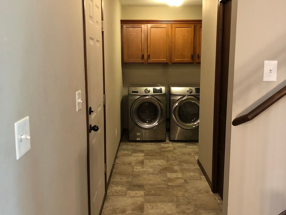 Laundry & Mudroom
