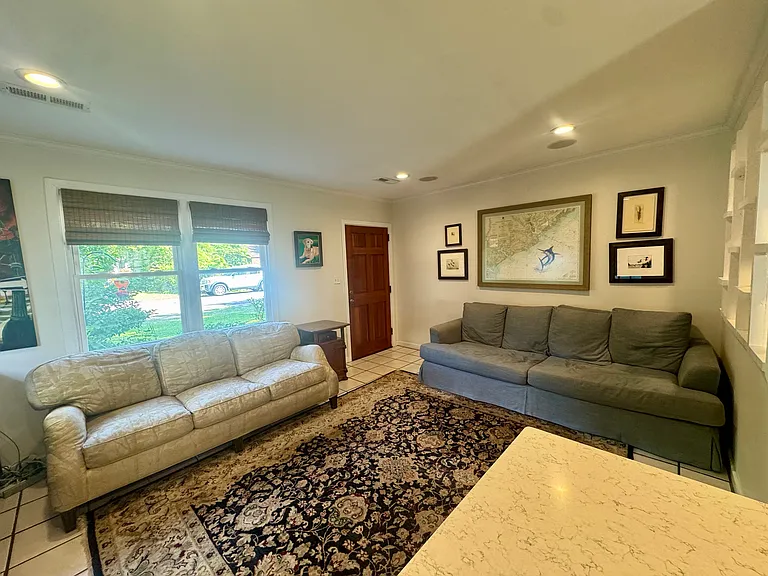 754 Atlantic St — Photo 3