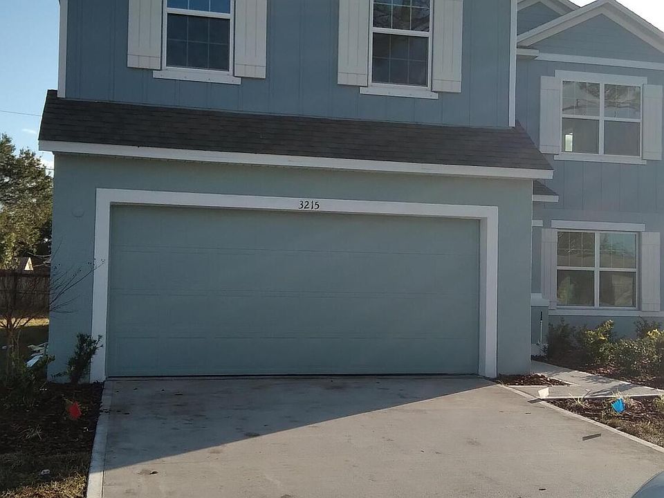 1st image of 3215 Queen Palm Dr