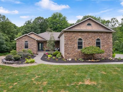 8029 Parks Ave NE, Alliance, OH, 44601