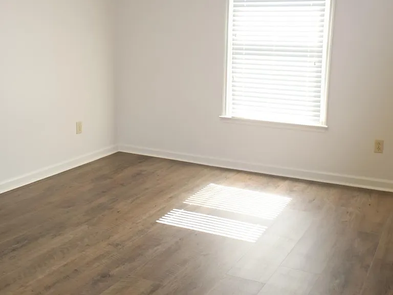 6864 Steeplechase Dr NW — Photo 27