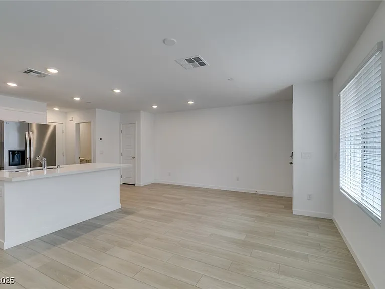 945 Jigglypuff Pl — Photo 16