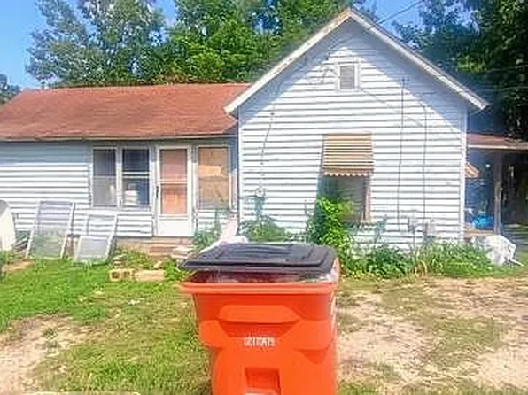 525 West St, Leadwood, MO 63653