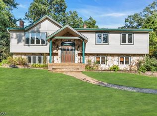 4 Sussex St, Stanhope, NJ 07874