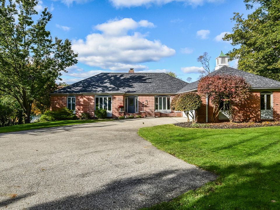 1st image of 5780 Stoneybrook Ct SE