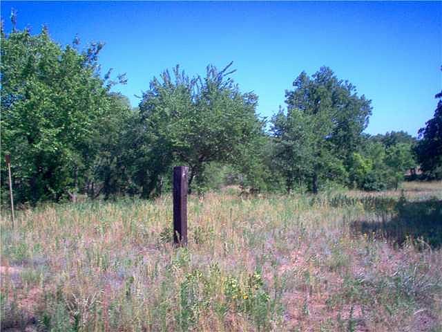 2nd image of 1100 N Sooner Rd