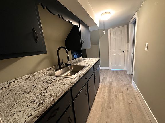 4th image of 16 Doubleday St APT 3F