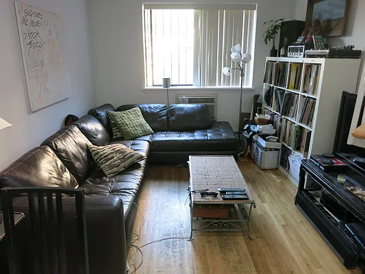 Rented by Vanderborgh Realty  | media 7