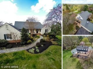 8 Spring Green Ln, Hunt Valley, MD 21030