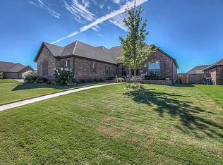 2801 SW Hazelnut Ave, Bentonville, AR 72712