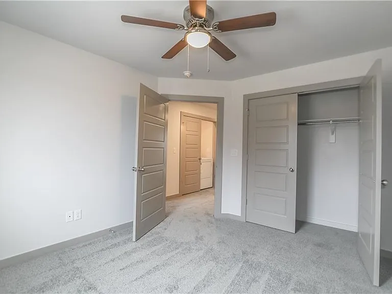 3428 Vel Mews — Photo 26
