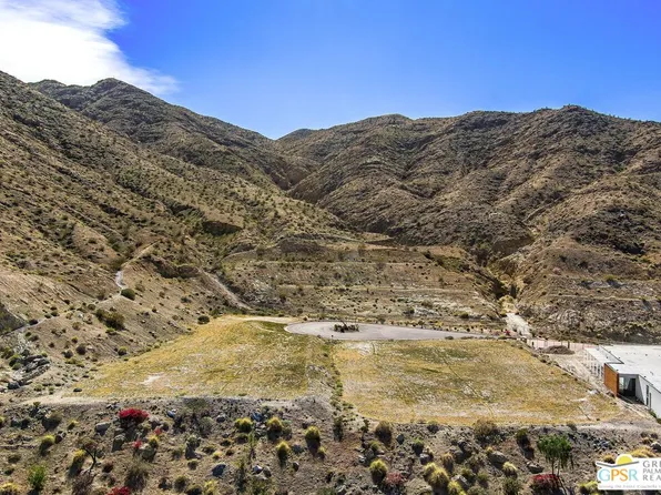 44 Rim Crest Rd, Rancho Mirage, CA 92270