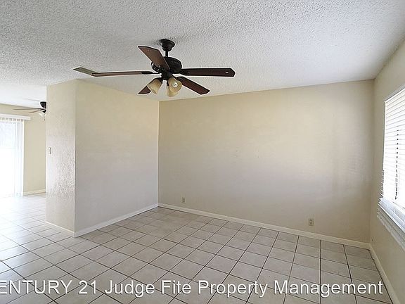 2nd image of 108 Lakewood Dr