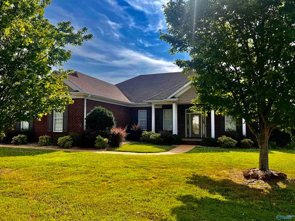 105 Shoals Rd, Meridianville, AL 35759