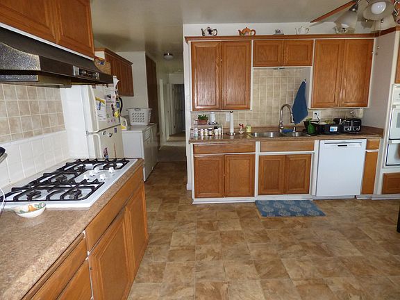 4th image of 3324 San Luis St