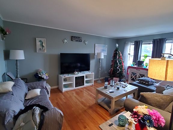 5th image of 680 Wellwood Ave #5
