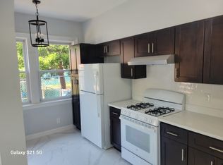 147-01 Willets Point Blvd #1, Whitestone, NY 11357
