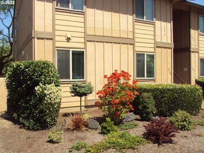 1228 NE 27th St #15, McMinnville, OR, 97128