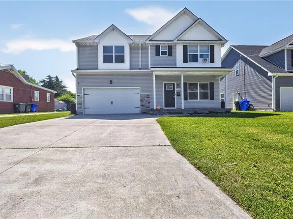 7109 University Dr, Norfolk, VA 23513