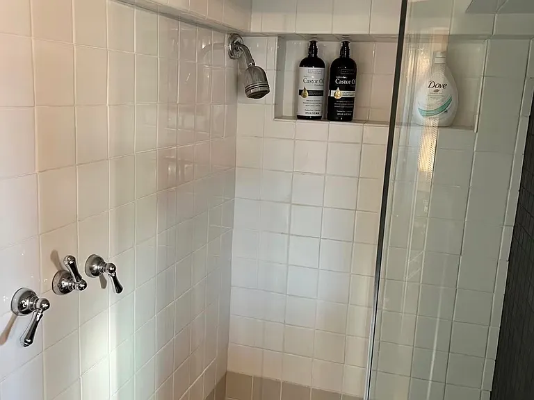 4350 Alta Mira Dr — Photo 15
