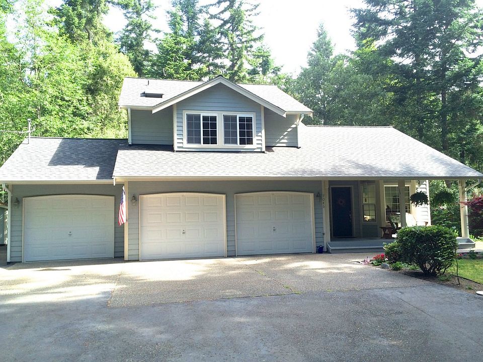 1st image of 7046 Bayview Dr SE
