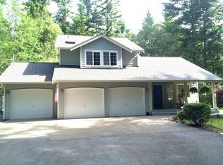 7046 Bayview Dr SE, Pt Orchard, WA 98367