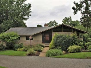 305 Greendale Rd, York, PA 17403