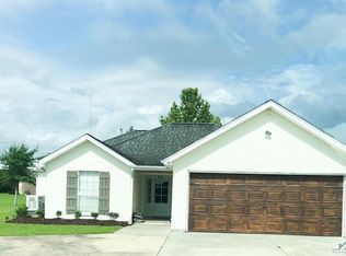 101 E 28th Pl, Larose, LA 70373