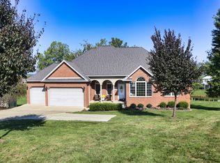 55 Wildwood Ln W, Mount Vernon, OH 43050