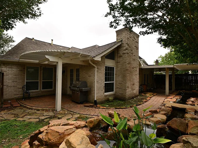 1947 Mayweather Ln — Photo 8