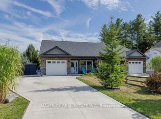 703 Regent St, Strathroy Caradoc, ON