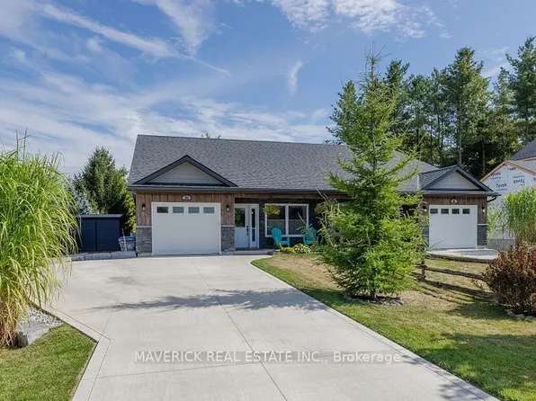 703 Regent St, Strathroy Caradoc, ON N0L 1W0