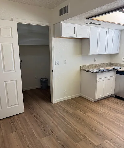 2766 E Irwin Ave — Photo 10