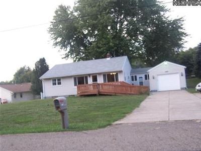 2887 Eldon Dr, Uniontown, OH, 44685