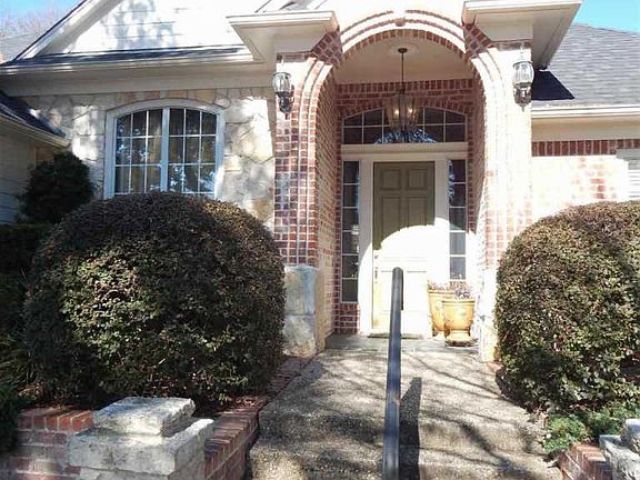 2nd image of 5519 Westchester Dr