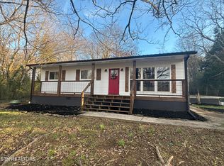 1110 E Hendron Chapel Rd, Knoxville, TN 37920