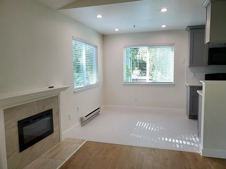 37426 Parish Cir — Photo 3