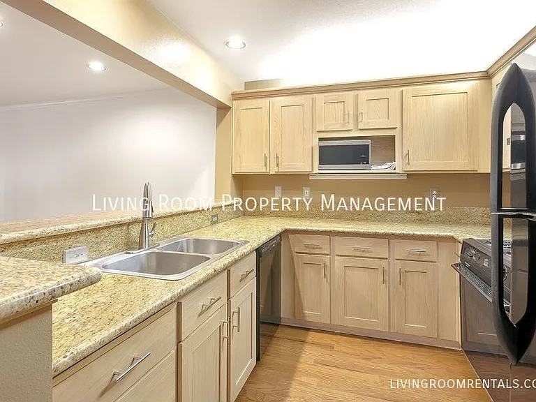 183 N Hayden Bay Dr — Photo 8