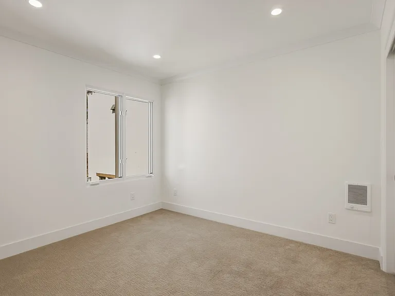 775 Ocean View Blvd — Photo 13
