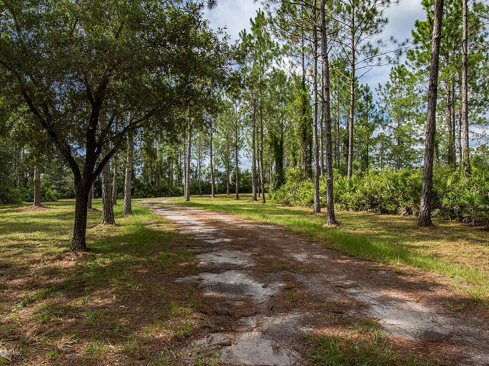 1st image of 633 E State Road 100