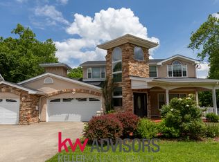 6216 Kenwood Rd, Cincinnati, OH 45243