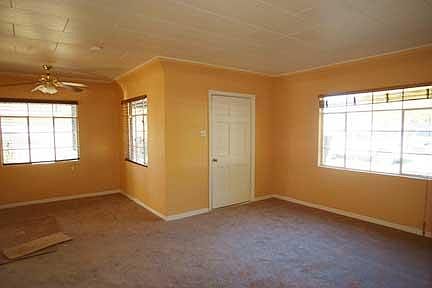 3rd image of 581 Bonita Cir