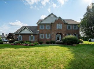 51283 Leeward Point, Granger, IN 46530