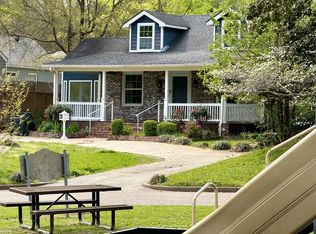 1705 Chambers St, Vicksburg, MS 39180