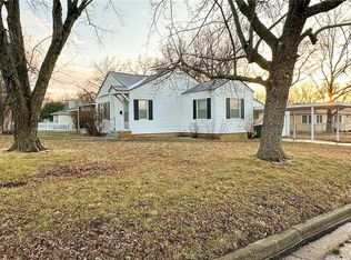 1301 S Ash St, Ada, OK 74820