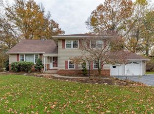 814 E Meadow Dr, Bound Brook, NJ