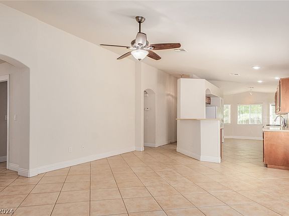 5th image of 4368 Valley Quail Way