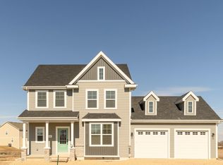 1854 Waverly Way, Sun Prairie, WI 53590