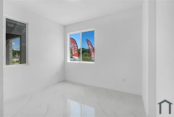 22511 SW 125th Ave — Photo 11