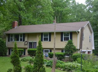 31 Cobalt Rd, East Hampton, CT 06424